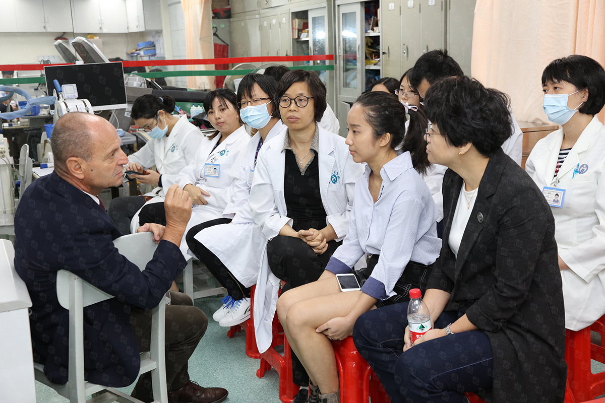 瑞士领誉医疗与广东省人民医院共同开展学术研究与临床病案研讨